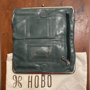 Hobo Brand Lauren Clutch-Wallet
